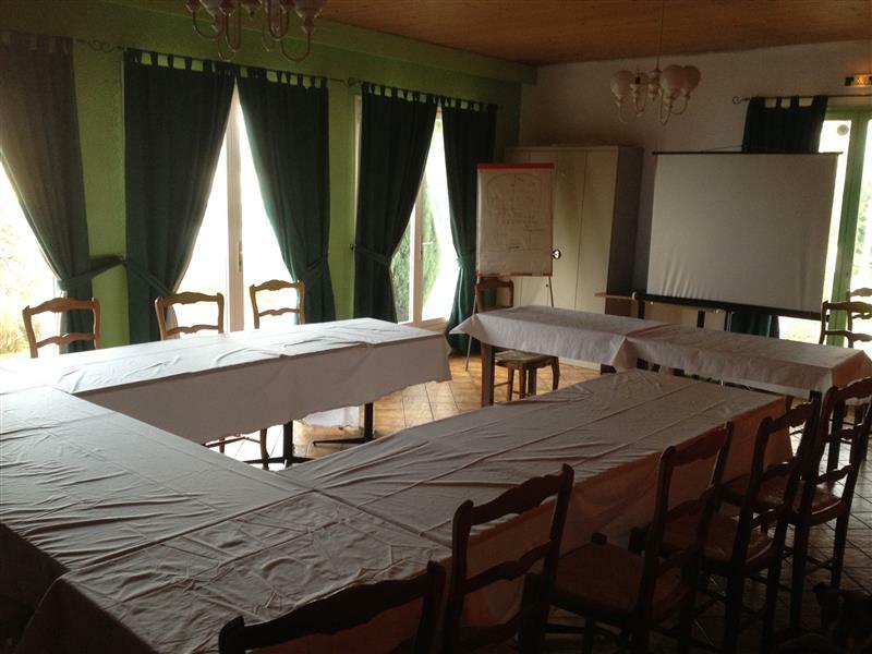 Hotel Fleuritel Charleville-Mézières المظهر الخارجي الصورة